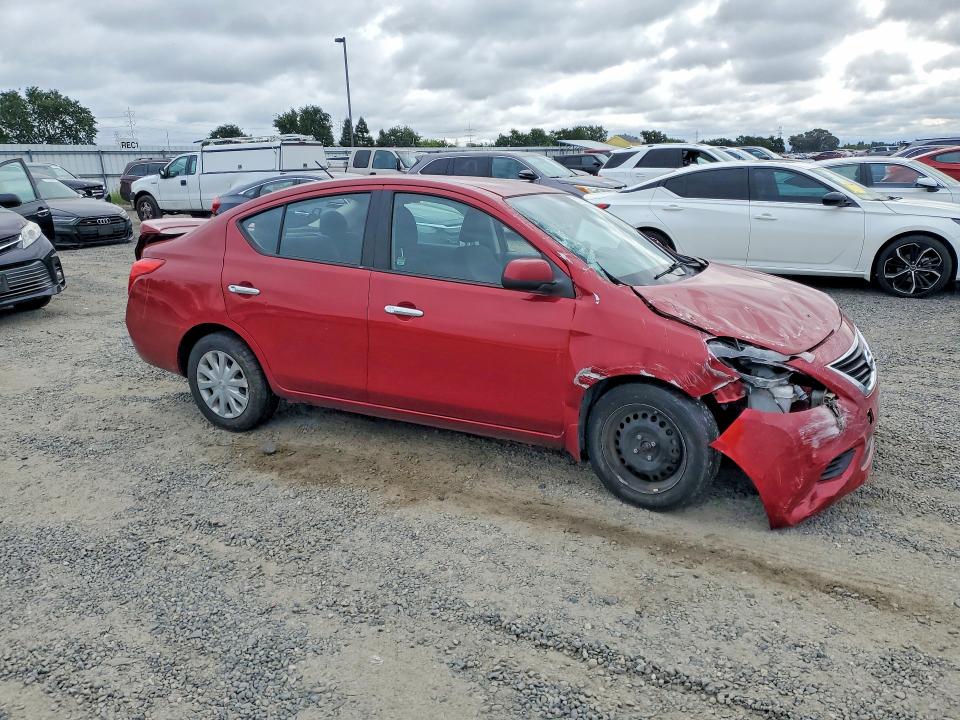 2014 Nissan Versa VIN 3N1CN7AP2EL867884 COPART salvage auction — FRONT END, Ca - Salvage Certificate, sold $650 on 2026-07-02 (photo 4)