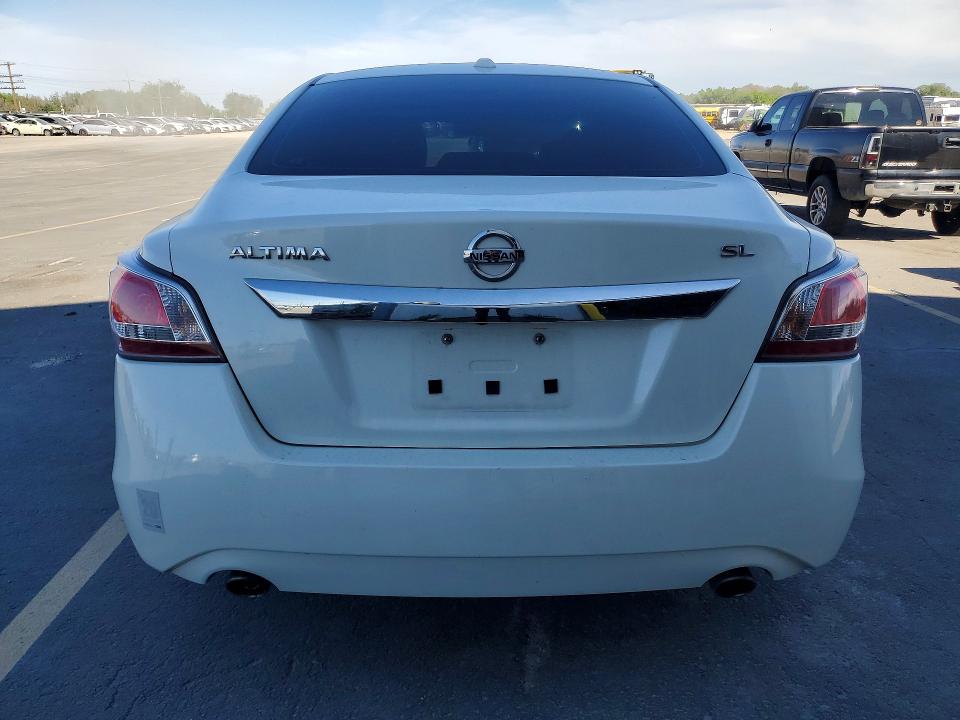 2015 Nissan VIN 1N4AL3AP2FN882086 COPART salvage auction — FRONT END, Id - Salvage Certificate Of Title, sold $1,000 on 2026-07-02 (photo 6)