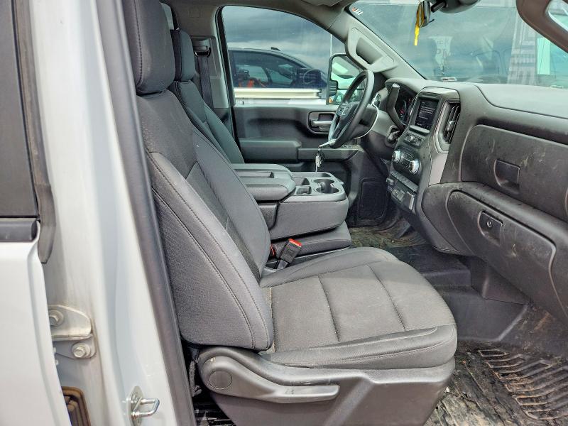 2024 Gmc VIN 1GT49LEY1RF462357 COPART salvage auction — FRONT END, CO - SALVAGE TITLE, sold $20,000 on 2026-08-03 (photo 6)
