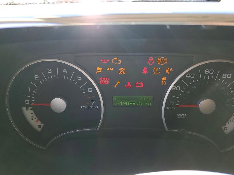 2008 Ford Explorer VIN 1FMEU73E88UA03299 COPART salvage auction — MINOR DENT/SCRATCHES, Nv - Certificate Of Title, sold $100 on 2026-07-02 (photo 9)