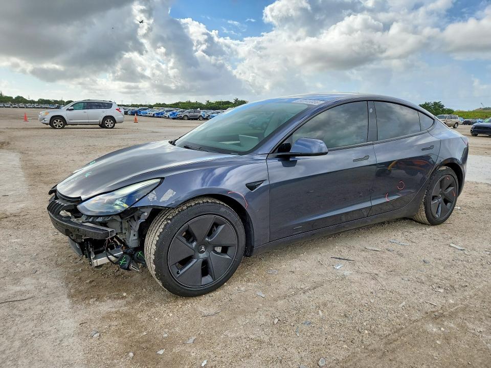 2021 Tesla Model 3 VIN 5YJ3E1EA1MF087839 COPART salvage auction — FRONT END, Fl - Cert Of Title Slvg Rebuildable, sold $8,700 on 2026-07-09 (photo 1)