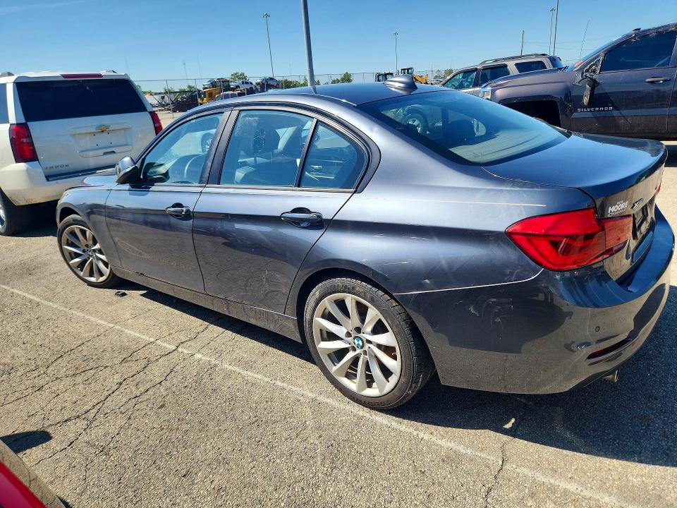 2018 BMW 3er VIN WBA8A3C59JA492268 COPART salvage auction — FRONT END, Ky - Certificate Of Title, sold $3,100 on 2026-07-22 (photo 2)