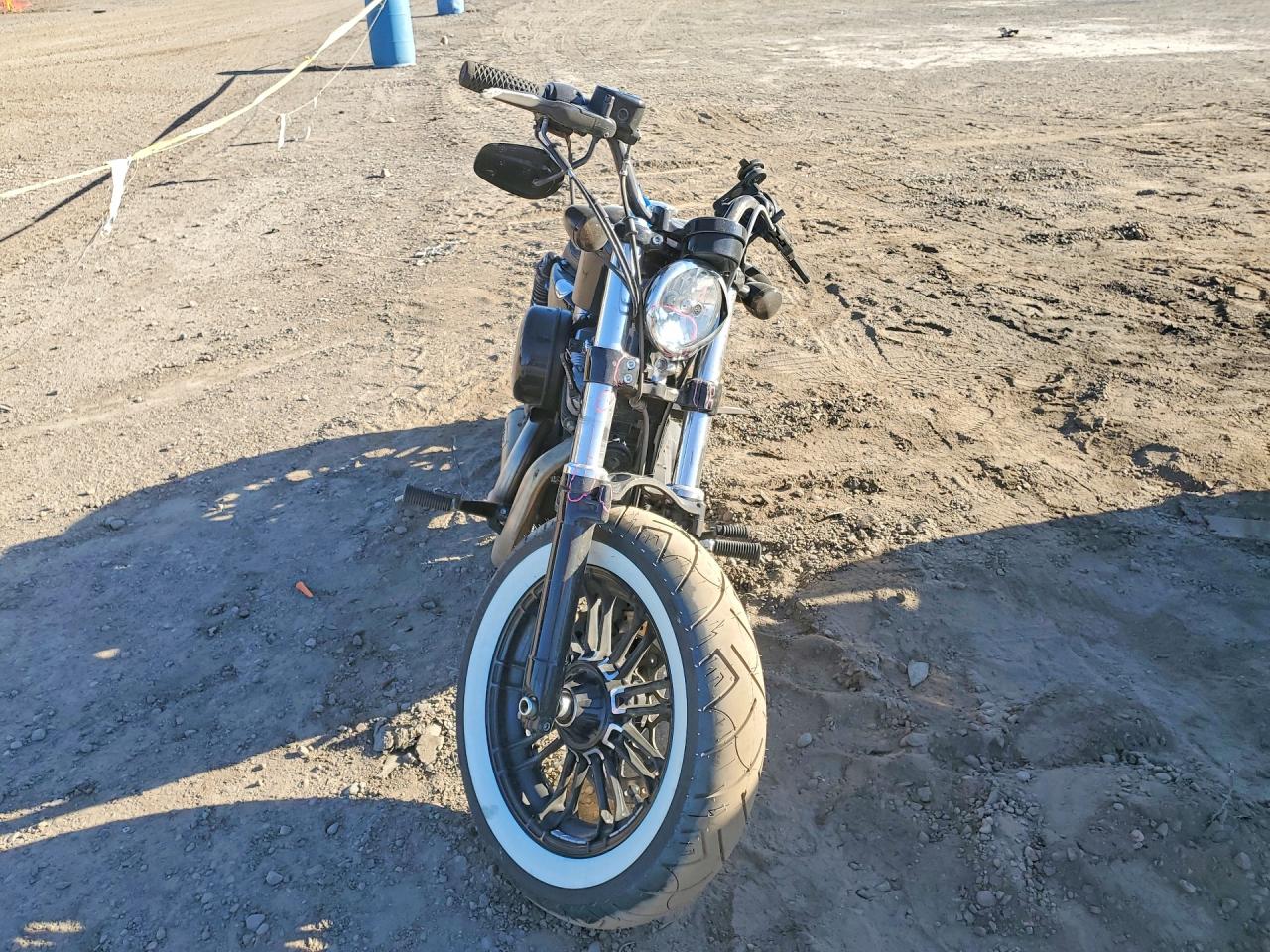 2020 Harley-Davidson XL1200 VIN 1HD1LC326LB433890 COPART salvage auction — Side, AZ - CERT OF TITLE - SALVAGE, sold $2,850 on 2026-07-09 (photo 2)
