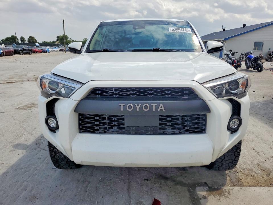 2024 Toyota 4runner VIN JTENU5JR1R6231774 COPART salvage auction — REAR END, Il - Salvage Certificate, sold $5,500 on 2026-07-27 (photo 5)