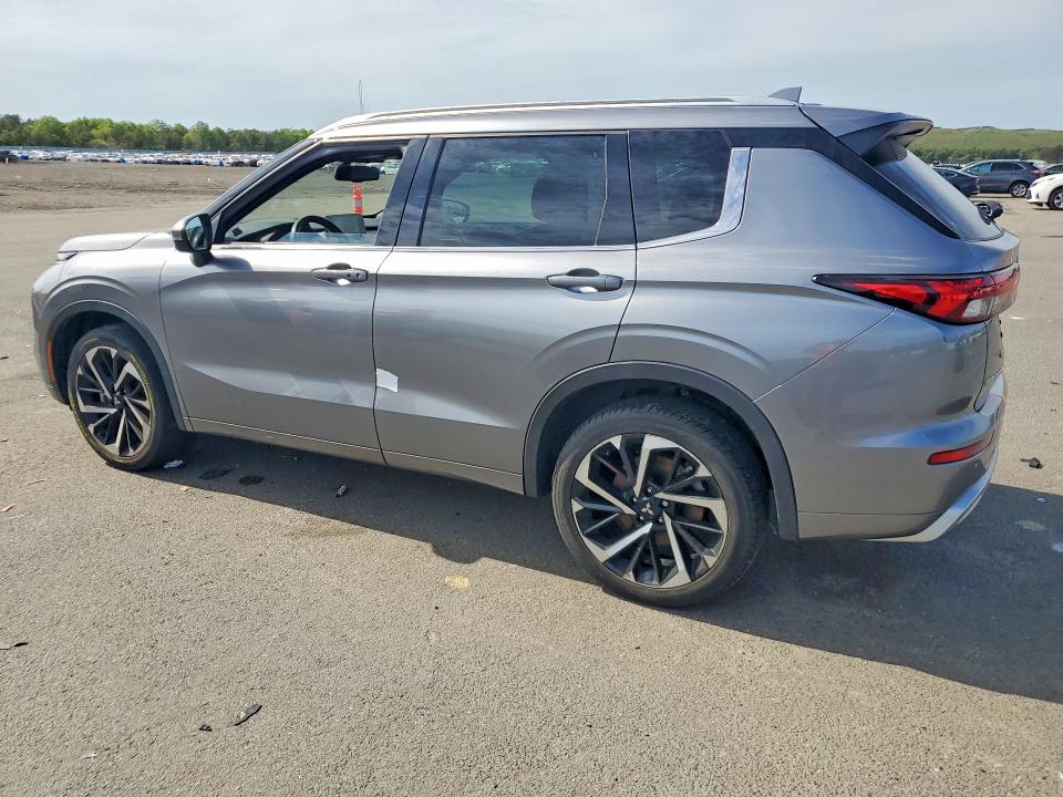 2022 Mitsubishi Outlander VIN JA4J4VA8XNZ083931 COPART salvage auction — WATER/FLOOD, Ny - Mv907A-Flood Salvage, sold $10,800 on 2026-07-20 (photo 2)