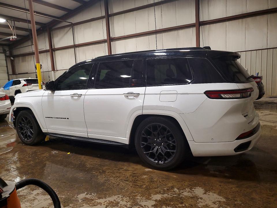 2024 Jeep Cherokee VIN 1C4RJKEGXR8615241 COPART salvage auction — FRONT END, Pa - Certificate Of Salvage, sold $12,600 on 2026-07-28 (photo 2)