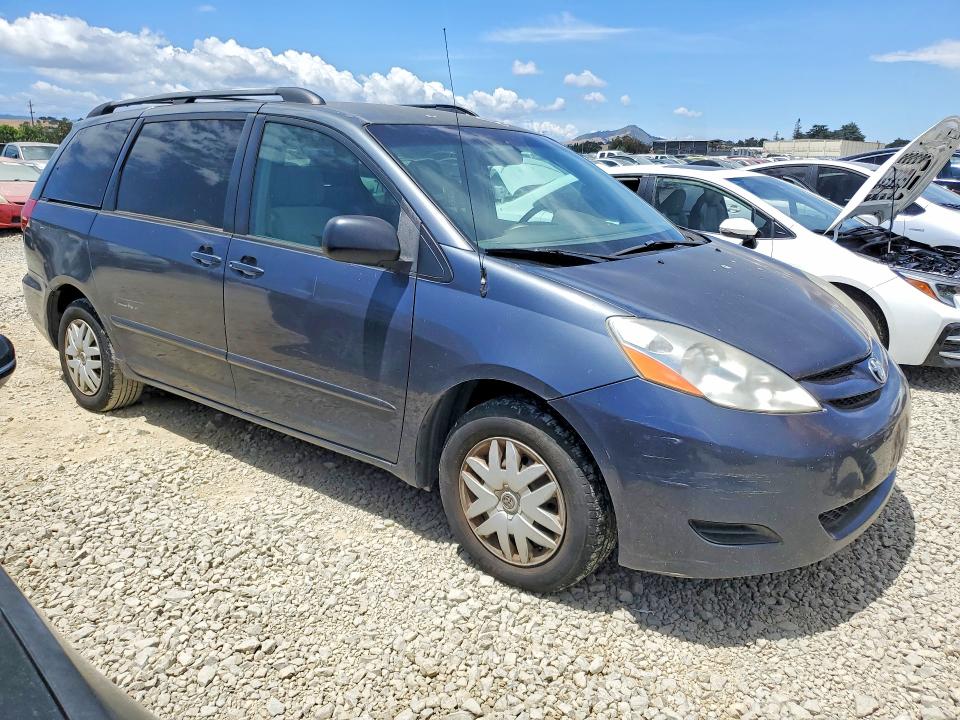 2008 Toyota Sienna VIN 5TDZK23C18S134267 COPART salvage auction — MINOR DENT/SCRATCHES, Ca - Dis/Dlr/Exp App For Dup Clean, sold $825 on 2026-07-21 (photo 4)