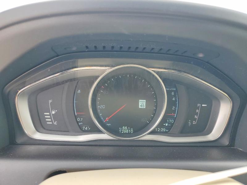 2015 Volvo Xc60 VIN YV440MDM0F2758923 COPART salvage auction — MINOR DENT/SCRATCHES, Tx - Certificate Of Title, sold $3,750 on 2026-07-23 (photo 9)