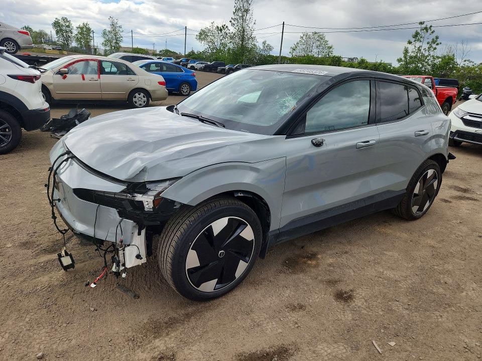 2025 Volvo Ex30 VIN YV4EK3ZL7S2604079 COPART salvage auction — FRONT END, Qc - Gravement Accidente, sold $11,700 on 2026-08-04 (photo 1)