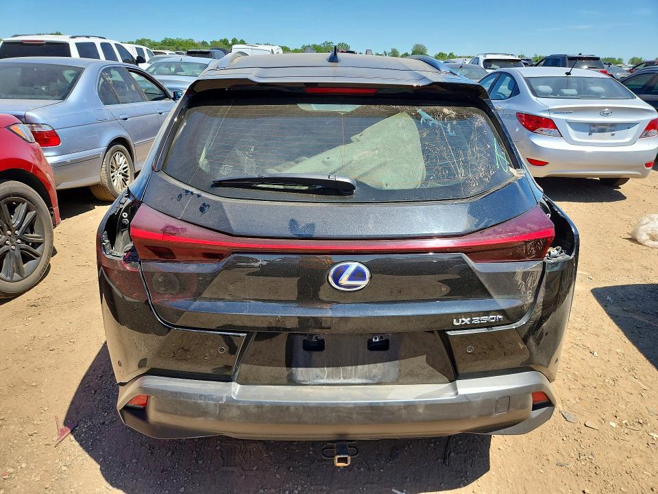 2020 Lexus Ux VIN JTHP9JBH0L2032919 COPART salvage auction — SIDE, Il - Salvage Certificate, sold $11,000 on 2026-07-07 (photo 6)