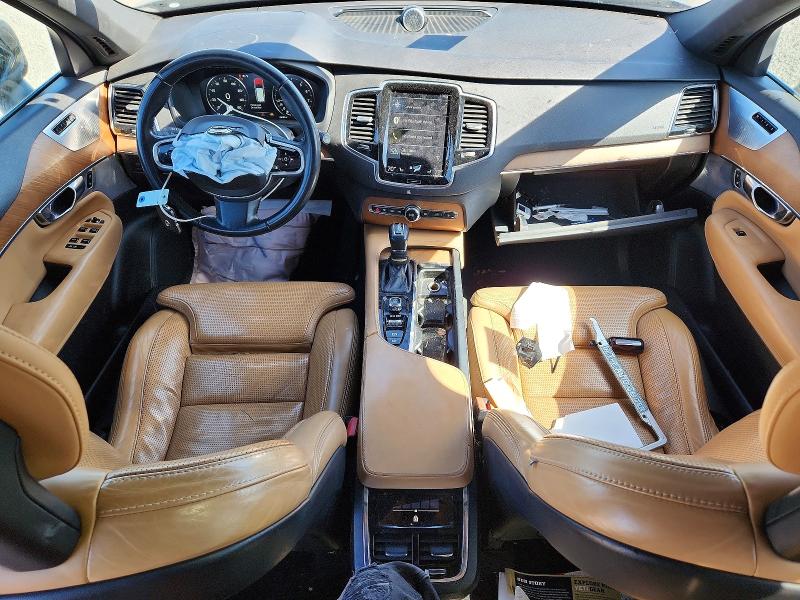2018 Volvo VIN YV4A22PL8J1200417 COPART salvage auction — FRONT END, Or - Salvage Title Certificate, sold $5,600 on 2026-08-25 (photo 8)