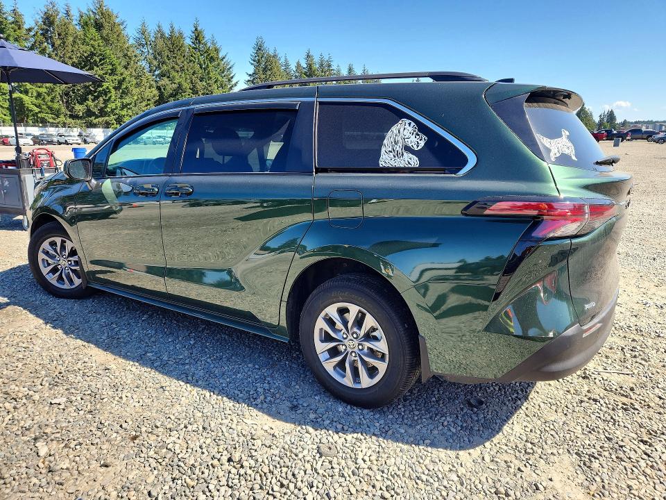 2023 Toyota Sienna VIN 5TDKSKFC8PS095771 COPART salvage auction — UNDERCARRIAGE, Salvage Title, sold $19,700 on 2026-07-10 (photo 2)