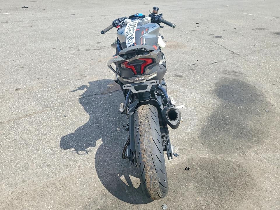 2025 Cf moto 450ss VIN LCEPESLA4S6003645 COPART salvage auction — ALL OVER, NJ - CERT OF TITLE-SALVAGE, sold $150 on 2026-07-30 (photo 4)