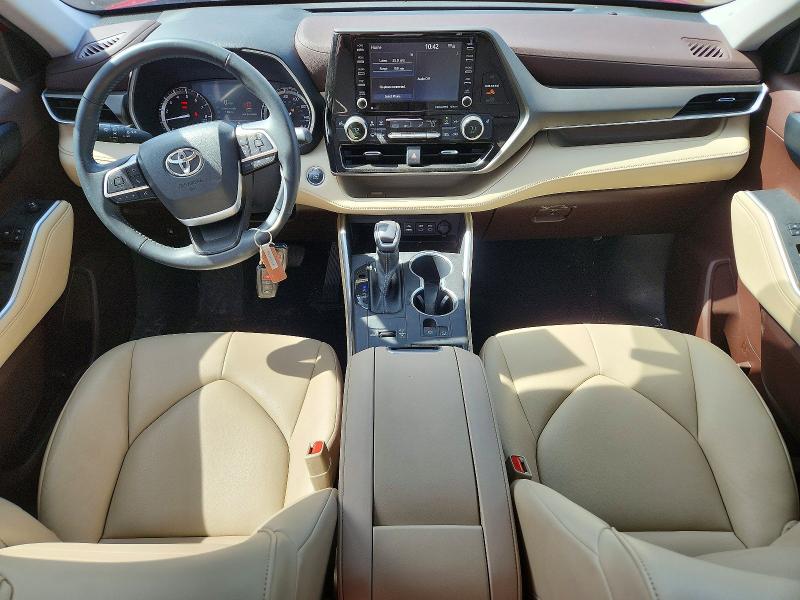 2022 Toyota Highlander VIN 5TDGZRAH3NS550634 COPART salvage auction — SIDE, TX - SALVAGE VEHICLE TITLE, sold $9,800 on 2026-07-15 (photo 8)