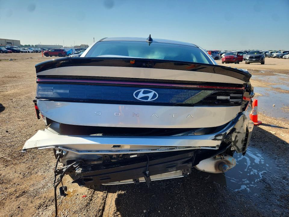 2025 Hyundai Sonata VIN KMHL64JA0SA456907 COPART salvage auction — REAR END, Tx - Nonrepairable Title, sold $4,950 on 2026-07-06 (photo 6)