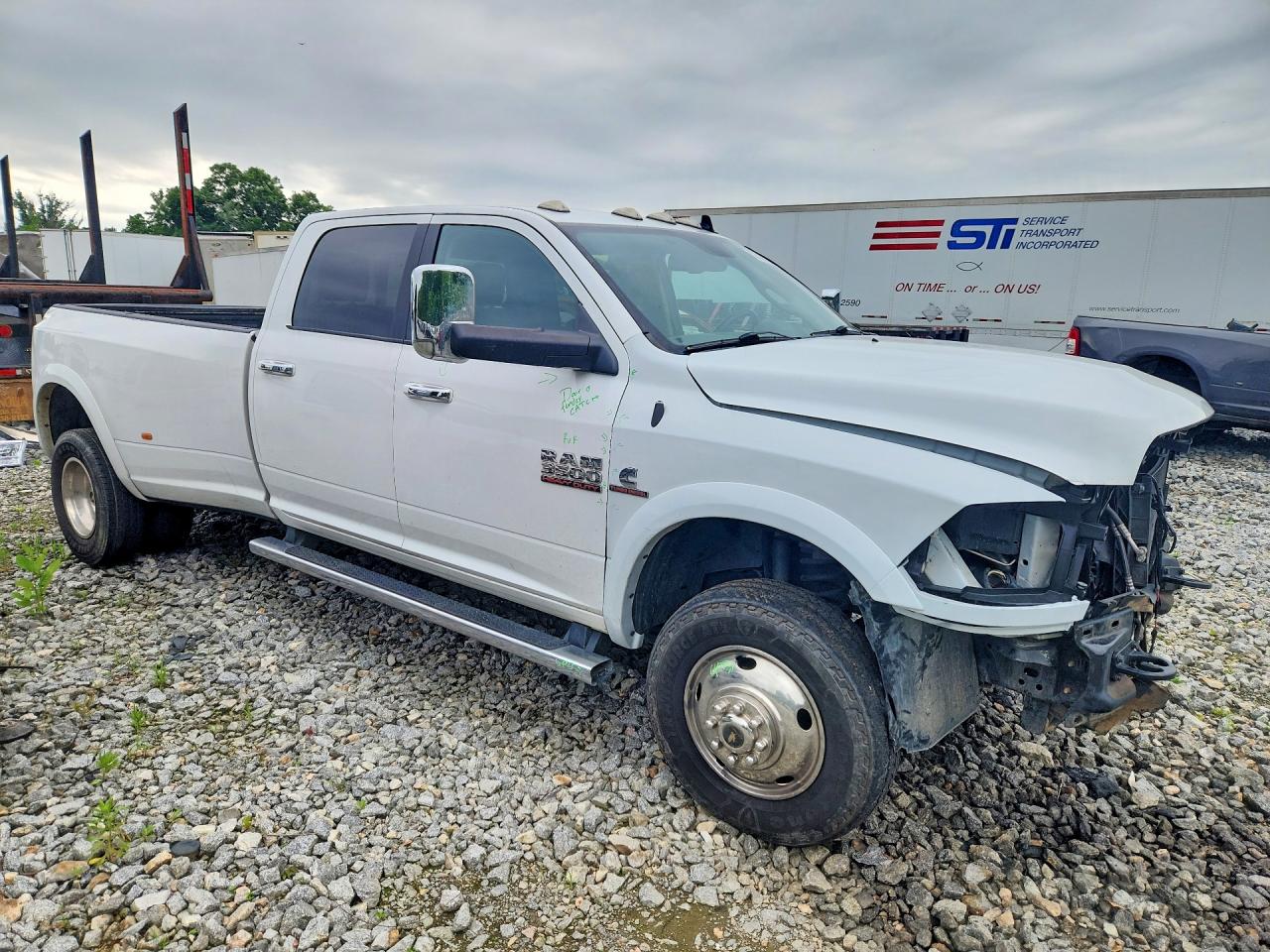 2018 Ram 3500 VIN 3C63RRJL7JG410329 COPART salvage auction — Front End, AL - CERT OF TITLE-SALVAGE TITLE, sold $7,200 on 2026-07-02 (photo 4)