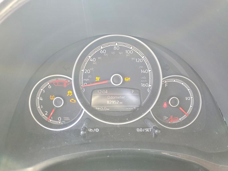 2018 Volkswagen Beetle VIN 3VWFD7AT3JM707010 COPART salvage auction — FRONT END, In - Certificate Of Title, sold $250 on 2026-07-09 (photo 9)