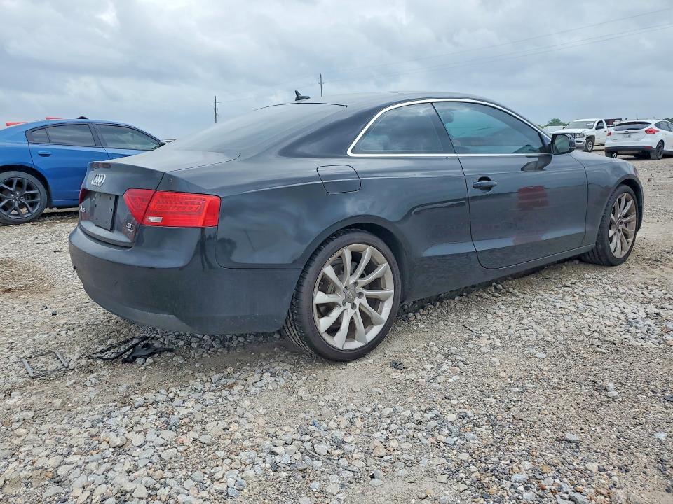 2014 Audi A5 VIN WAULFAFR7EA004312 COPART salvage auction — SIDE, Tx - Salvage Vehicle Title, sold $1,550 on 2026-07-02 (photo 3)