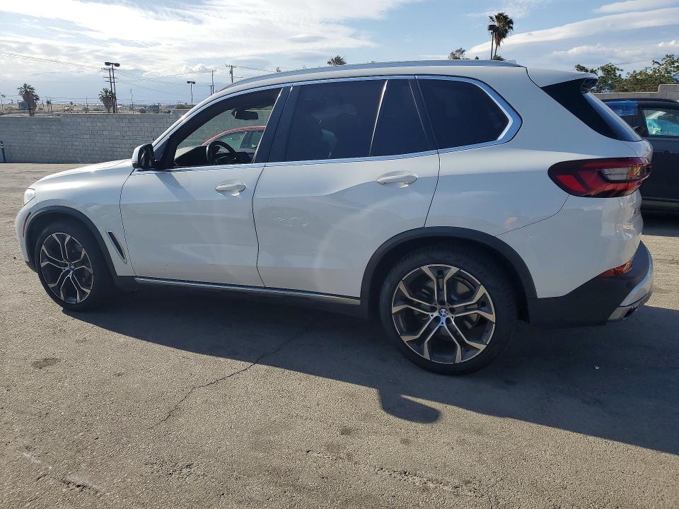 2020 BMW X5 VIN 5UXCR4C06L9C57607 COPART salvage auction — MINOR DENT/SCRATCHES, Ca - Dis/Dlr/Exp Only Clean Title, sold $16,800 on 2026-07-14 (photo 2)