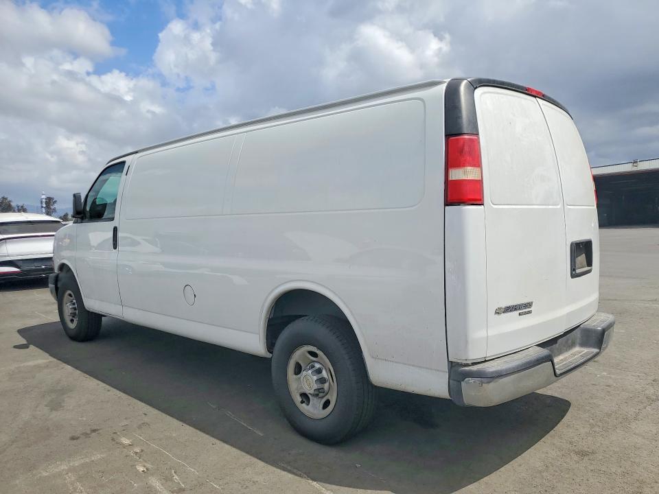 2013 Chevrolet Express 3500 VIN 1GCZGUCA6D1182480 COPART salvage auction — MINOR DENT/SCRATCHES, Ca - Salvage Certificate, sold $1,000 on 2026-07-08 (photo 2)