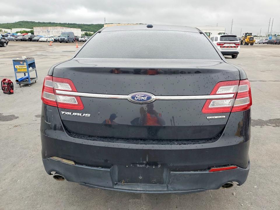 2017 Ford Taurus VIN 1FAHP2D87HG105301 COPART salvage auction — MECHANICAL, Ok - Cert Of Title-Repossession, sold $350 on 2026-07-08 (photo 6)