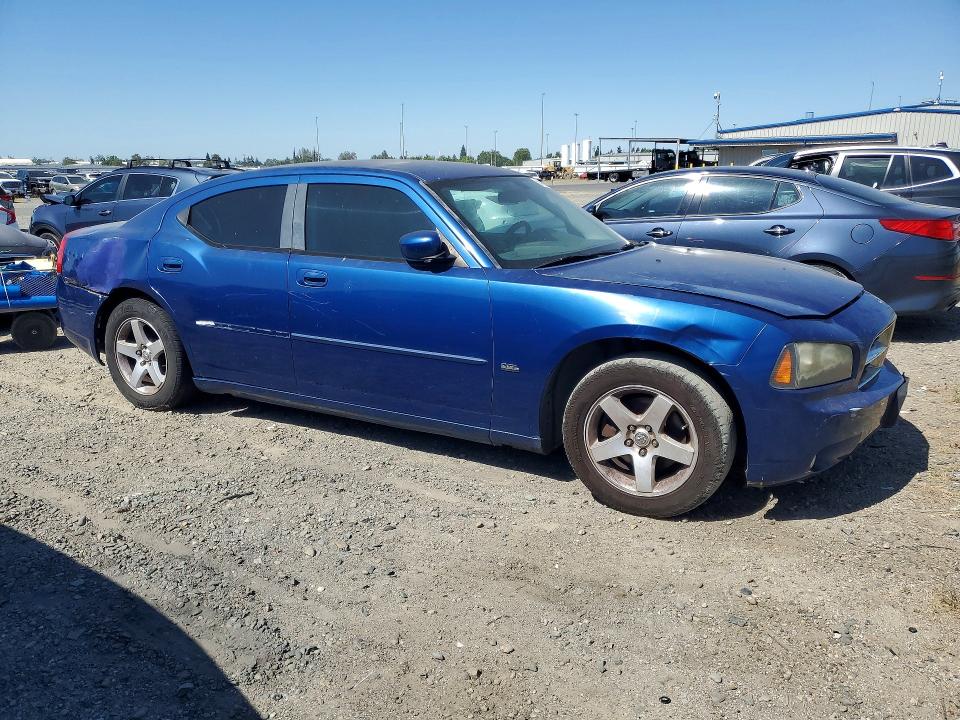2010 Dodge Charger VIN 2B3CA3CV4AH152591 COPART salvage auction — NORMAL WEAR, CA - DIS/DLR/EXP APP FOR DUP CLEAN, sold $10 on 2026-07-09 (photo 4)