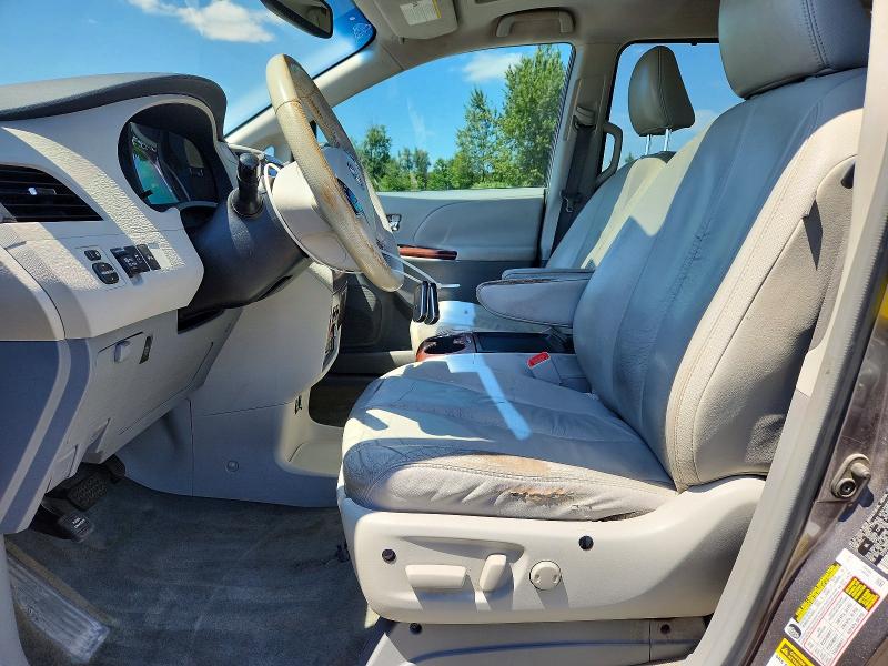 2011 Toyota Sienna VIN 5TDYK3DC1BS117623 COPART salvage auction — FRONT END, Or - Salvage Title Certificate, sold $1,500 on 2026-07-20 (photo 7)