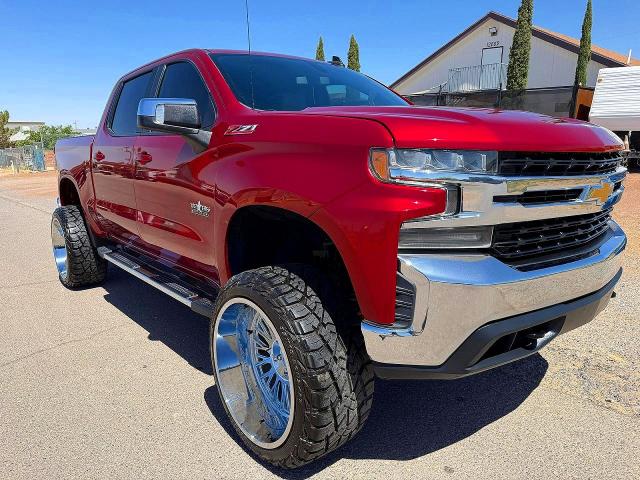 2021 Chevrolet Silverado 1500 VIN 1GCUYDED0MZ214405 — COPART salvage auction photo