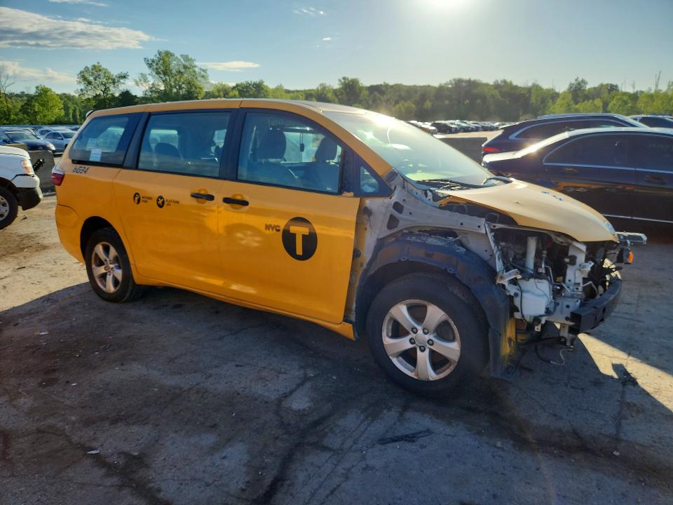 2016 Toyota Sienna VIN 5TDZK3DC9GS756019 COPART salvage auction — FRONT END, Ny - Certificate Of Title, sold $1,300 on 2026-07-28 (photo 4)