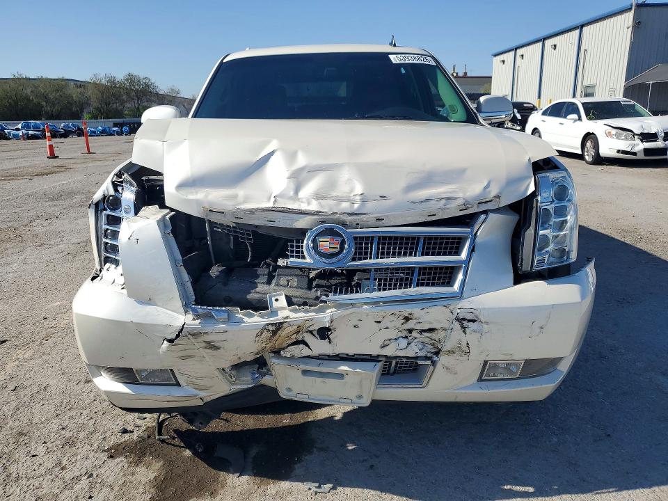 2013 Cadillac Escalade VIN 1GYS4FEJ8DR166845 COPART salvage auction — FRONT END, Nv - Salvage Title, sold $3,700 on 2026-07-09 (photo 5)
