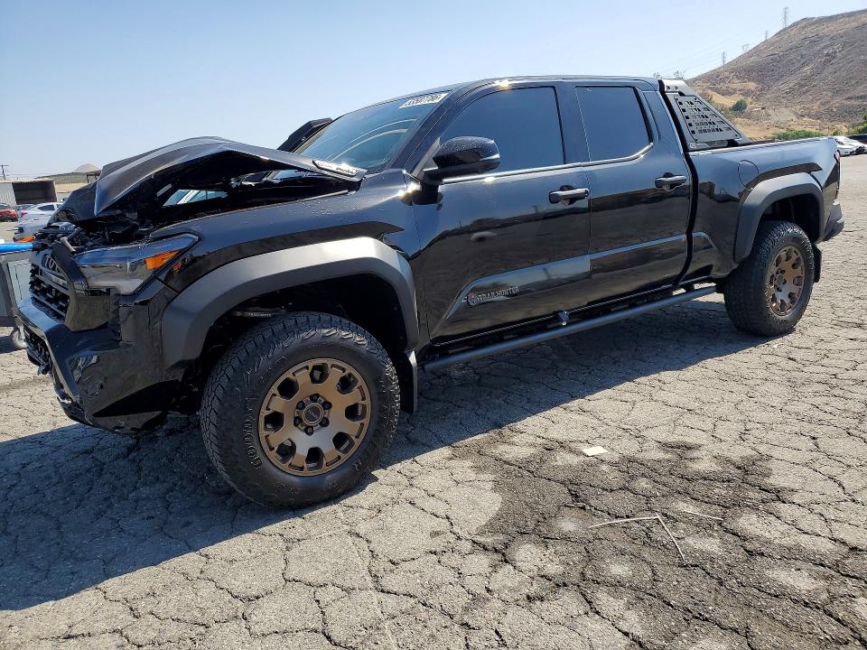 2026 Toyota Tacoma VIN 3TYLC5LN7TT055981 — COPART salvage auction photo