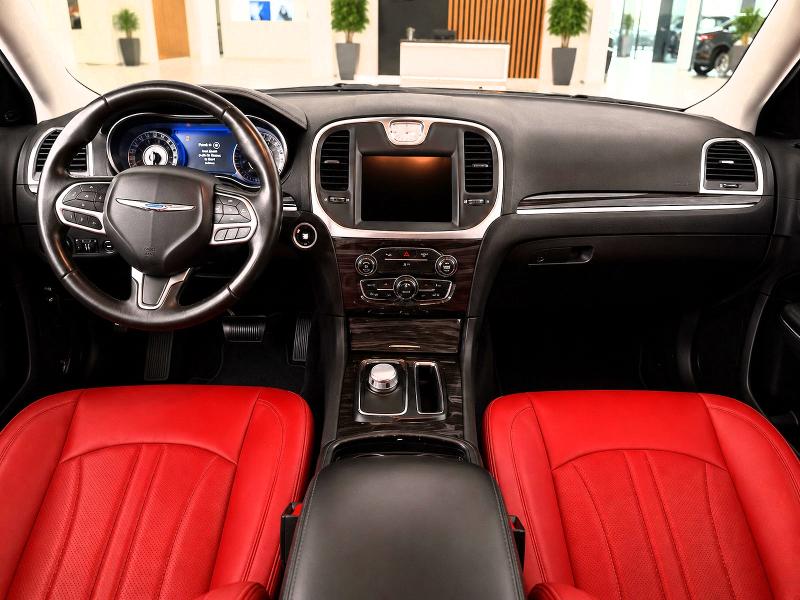 2018 Chrysler 300 VIN 2C3CCAAG3JH331775 COPART salvage auction — NORMAL WEAR, OK - CERTIFICATE OF TITLE (P), sold $8,000 on 2026-07-16 (photo 9)