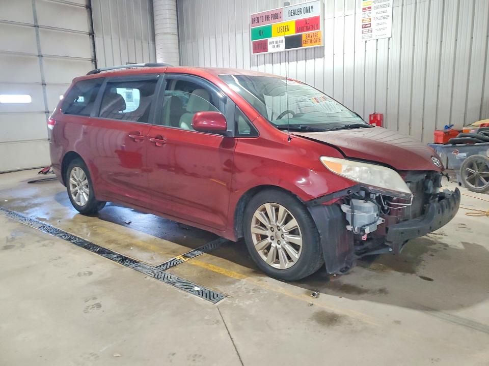 2012 Toyota Sienna VIN 5TDJK3DC4CS030186 COPART salvage auction — SIDE, Salvage Title, sold $1,300 on 2026-07-20 (photo 4)