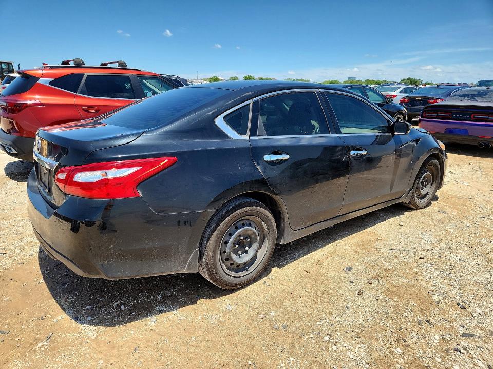 2017 Nissan Altima VIN 1N4AL3APXHC242576 COPART salvage auction — SIDE, Tx - Salvage Vehicle Title, sold $825 on 2026-07-09 (photo 3)