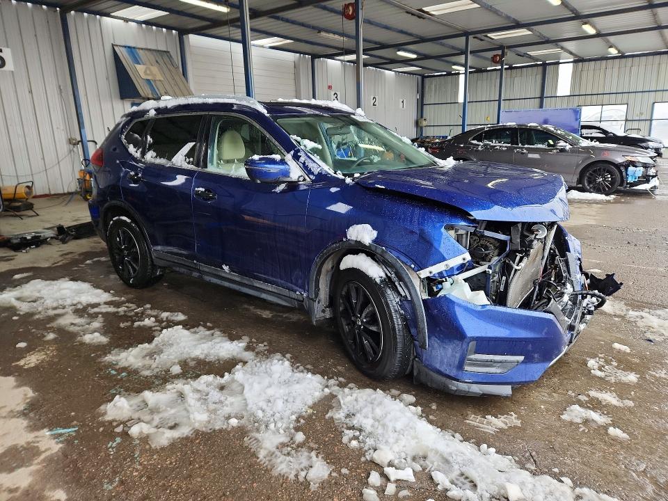 2018 Nissan Rogue VIN 5N1AT2MT8JC847775 COPART salvage auction — FRONT END, CO - PUBLIC - SALVAGE TITLE, sold $2,300 on 2026-07-09 (photo 4)