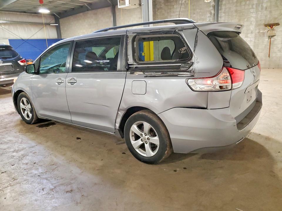 2011 Toyota Sienna VIN 5TDKK3DC2BS085710 COPART salvage auction — REAR END, IN - CERTIFICATE OF TITLE, sold $20 on 2026-07-28 (photo 2)
