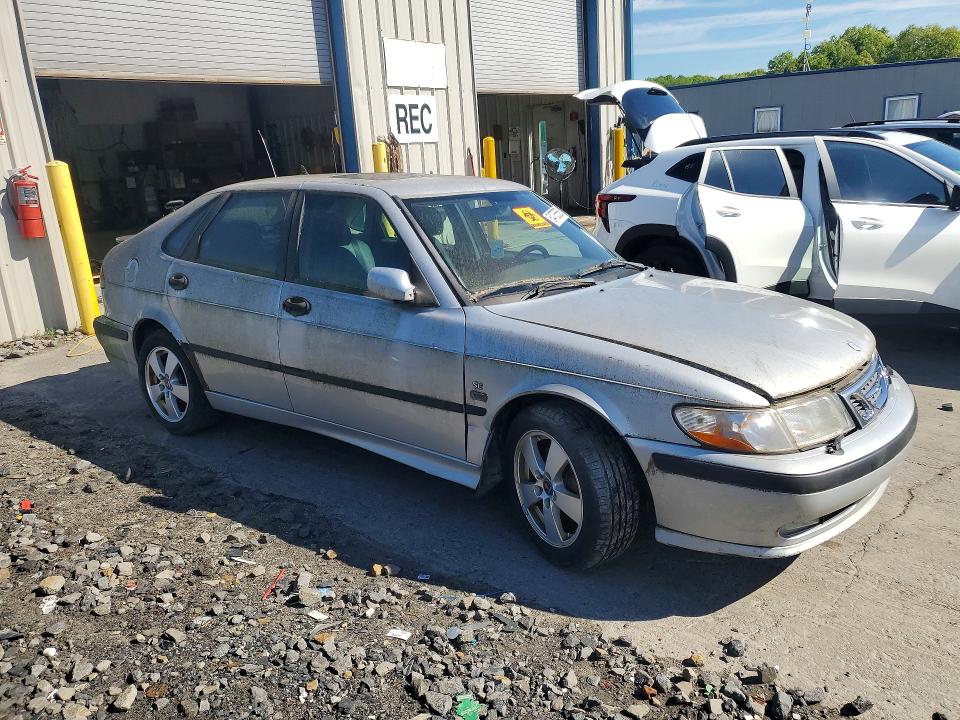 2002 Saab 9-3 VIN YS3DF58K322001193 COPART salvage auction — MECHANICAL, PA - CERT OF TITLE, sold $400 on 2026-08-19 (photo 4)