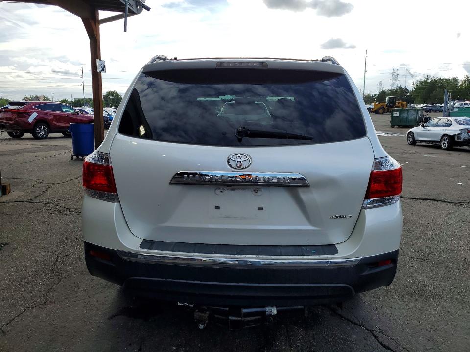 2012 Toyota Highlander VIN 5TDBK3EH3CS172687 COPART salvage auction — UNDERCARRIAGE, Co - Salvage Title, sold $275 on 2026-07-14 (photo 6)