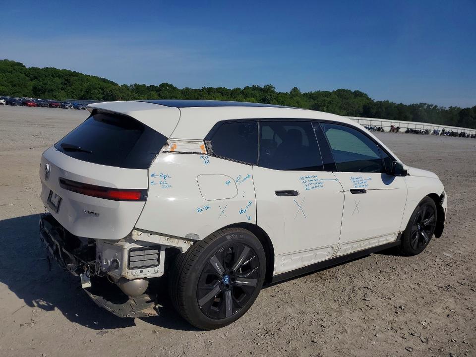 2022 BMW Ix VIN WB523CF05NCJ55041 COPART salvage auction — FRONT END, Nc - Salvage Certificate Of Title, sold $175 on 2026-07-08 (photo 3)
