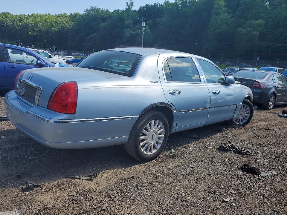 2011 Lincoln TOWN CAR VIN 2LNBL8CVXBX761074 COPART salvage auction — FRONT END, MD - CERT OF SALVAGE > 75% DAMAGE, sold $400 on 2026-07-02 (photo 3)