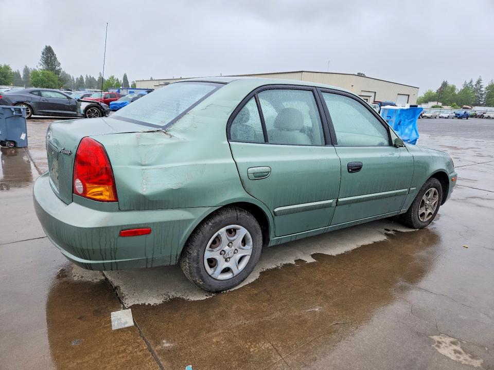 2005 Hyundai Accent VIN KMHCG45C35U585400 COPART salvage auction — ROLLOVER, Or - Salvage Title Certificate, sold $150 on 2026-07-27 (photo 3)