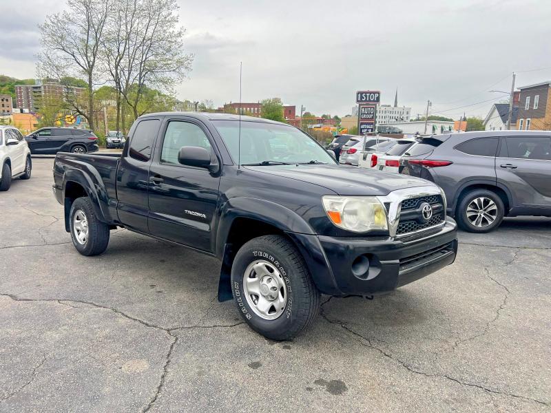2010 Toyota Tacoma VIN 5TEUX4EN5AZ744011 COPART salvage auction — MINOR DENT/SCRATCHES, Ma - Certificate Of Title (P), sold $10,700 on 2026-07-21 (photo 4)