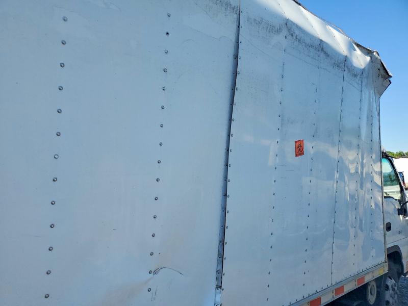 2005 Isuzu Npr VIN JALB4B16357005623 COPART salvage auction — SIDE, Va - Cert Of Title - Salvage, sold $200 on 2026-07-22 (photo 9)
