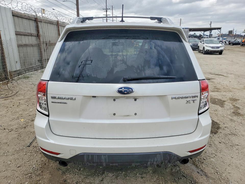 2011 Subaru Forester VIN JF2SHGGC1BH722478 COPART salvage auction — MINOR DENT/SCRATCHES, Mt - Dis/Dlr/Exp Only Clean Title, sold $600 on 2026-07-20 (photo 6)