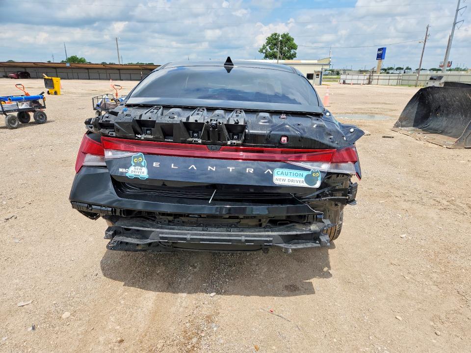 2025 Hyundai Elantra VIN KMHLM4DG1SU015663 COPART salvage auction — REAR END, TX - SALVAGE VEHICLE TITLE (P), sold $5,000 on 2026-07-22 (photo 6)