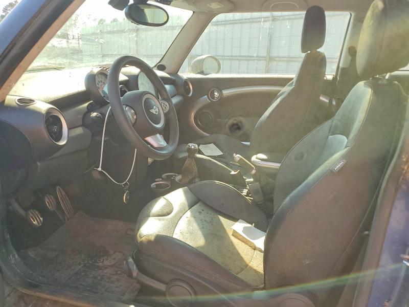 2008 Mini Cooper VIN WMWMF73548TT88597 COPART salvage auction — FRONT END, NC - DEALER ONLY CLEAN TITLE, sold $275 on 2026-07-02 (photo 7)