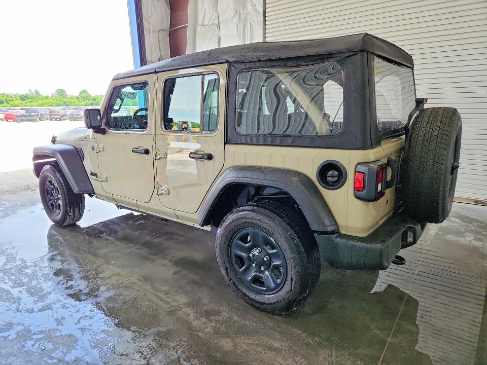 2022 Jeep Wrangler unlimited VIN 1C4HJXDG8NW227103 COPART salvage auction — NORMAL WEAR, MO - CERTIFICATE OF TITLE, sold $22,000 on 2026-07-16 (photo 2)