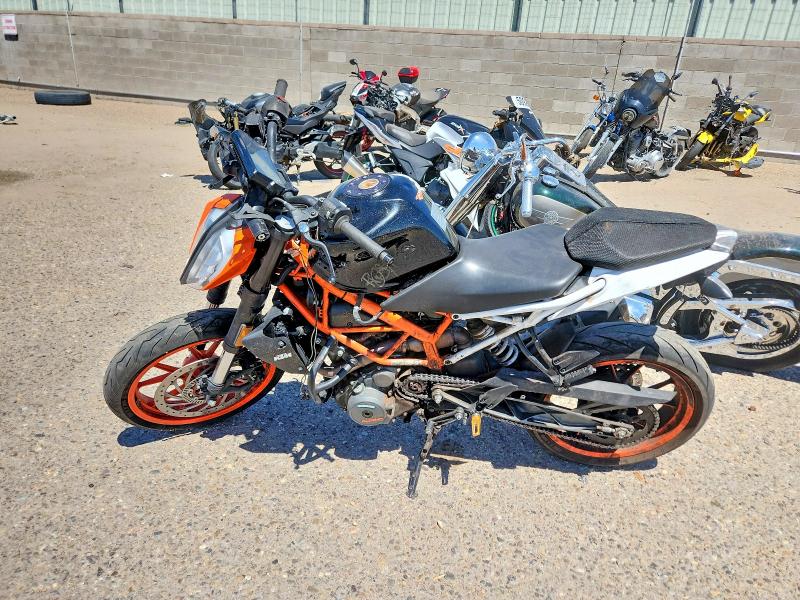 2017 Ktm 390 adventure VIN MD2JPJ40XHC208570 COPART salvage auction — ROLLOVER, Nm - Cert Of Title-Salvage, sold $325 on 2026-07-23 (photo 3)