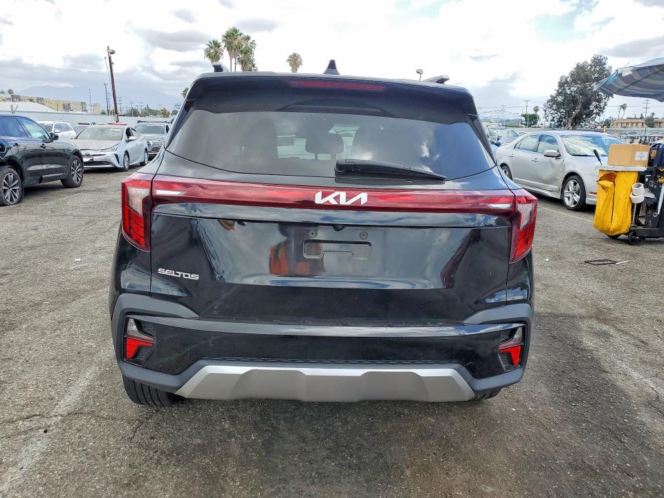 2024 Kia Seltos VIN KNDEU2AA3R7639815 COPART salvage auction — SIDE, CA - SALVAGE CERTIFICATE, sold $5,900 on 2026-07-24 (photo 6)