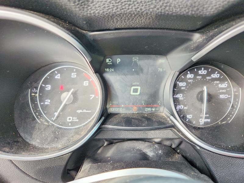 2018 Alfa romeo Stelvio VIN ZASFAKNN8J7B80173 COPART salvage auction — FRONT END, Tx - Salvage Vehicle Title, sold $2,200 on 2026-07-30 (photo 9)